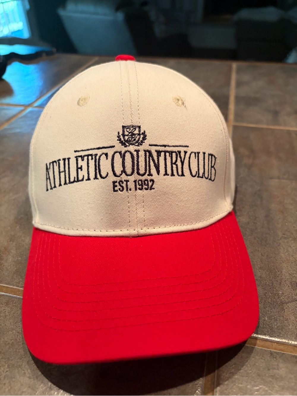 Evereve Athletic Country Club Cap - Cream Crown & Red Brim